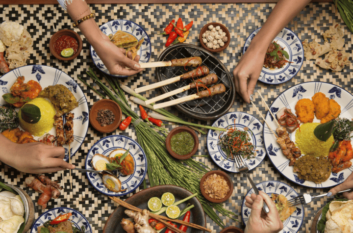 alt="Cara Memilih Warung Makan Legendaris Terbaik di Bali"