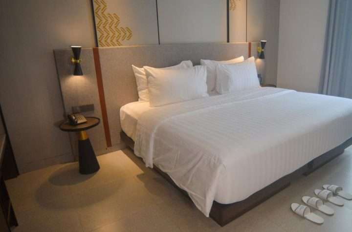 bolehkah kamar hotel diisi lebih dari 2 orang