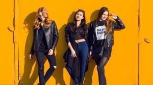 mix and match pakaian untuk pergi nonton konser